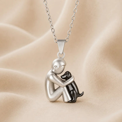 COLLAR DEL ABRAZO ETERNO